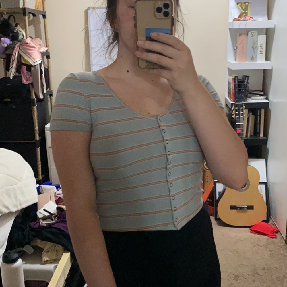 American Eagle T-shirt